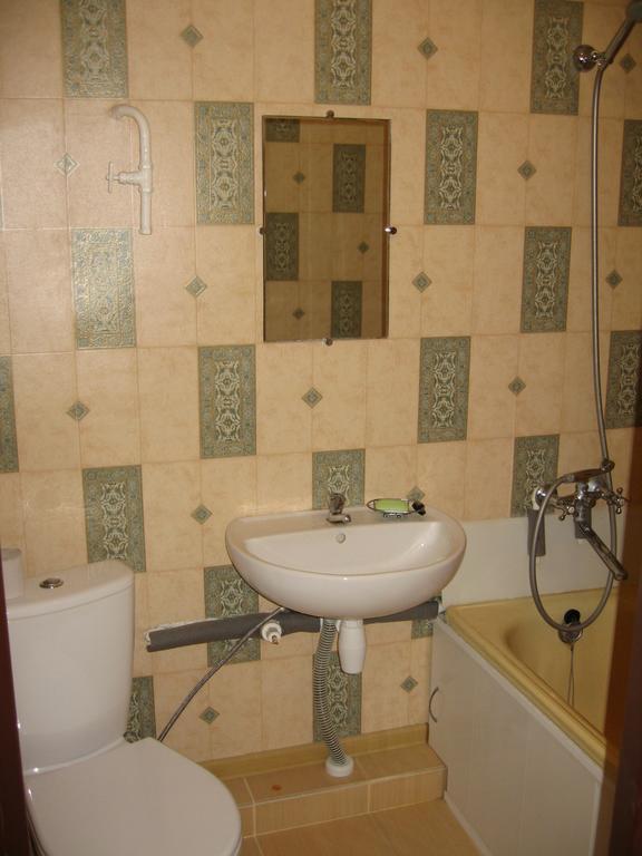 Apartment On Vasylya Chervoniya 67 Rivne Kültér fotó