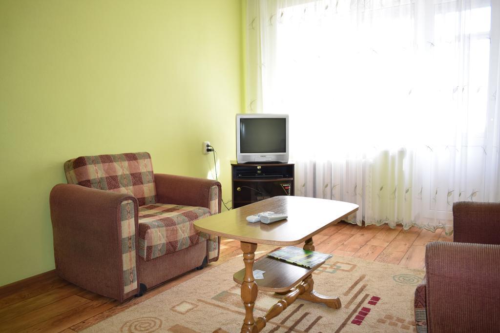 Apartment On Vasylya Chervoniya 67 Rivne Kültér fotó